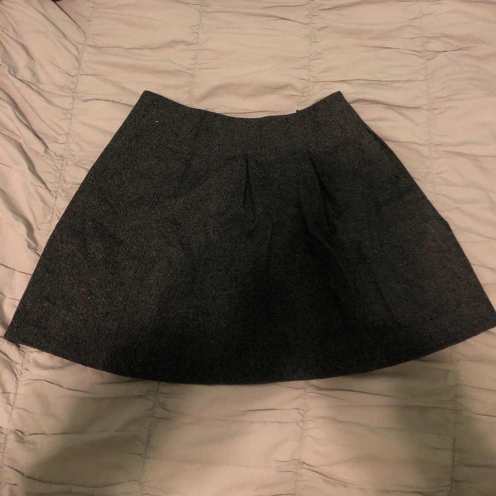Theory Dark Grey Skirt size 2